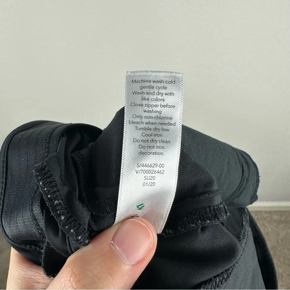 Athleta black tribeca